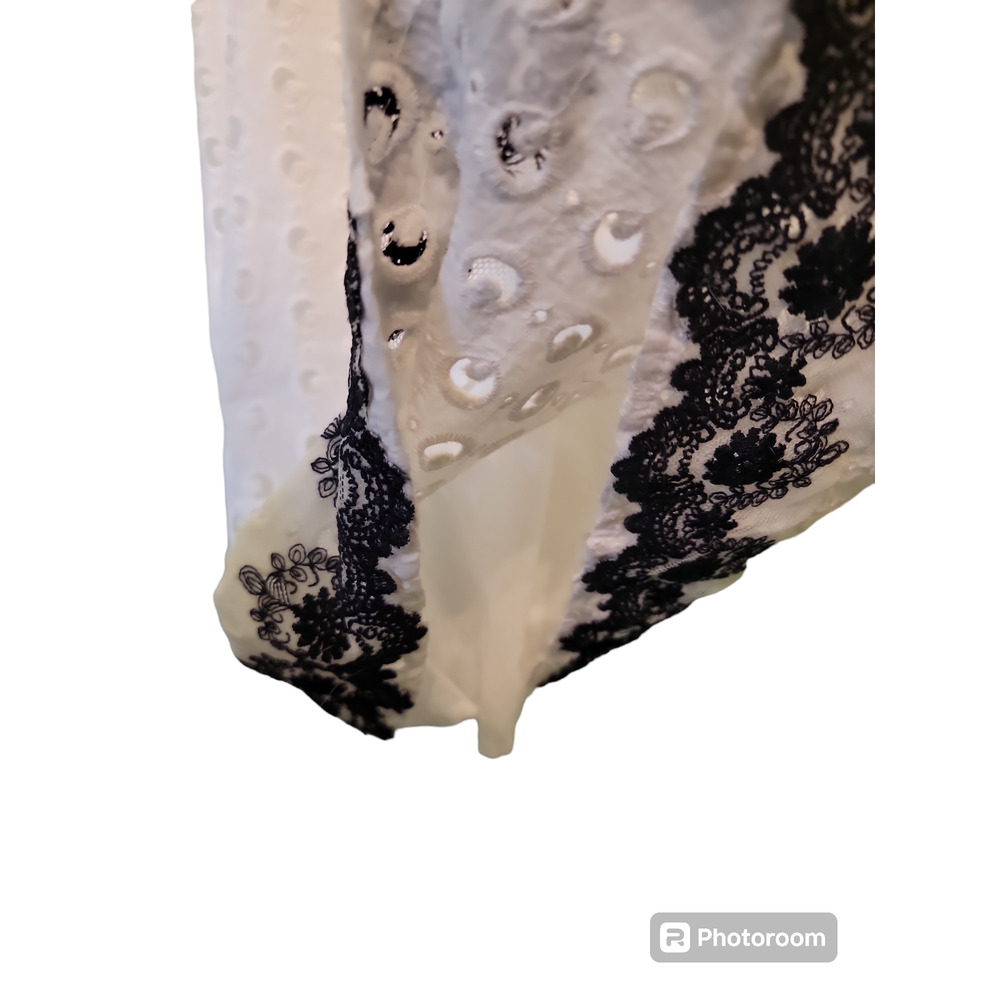 NWT Bailey 44 Dress Sz Small High Neck Sleeveless Lined White Eyelet Black Trim - Picture 4 of 4